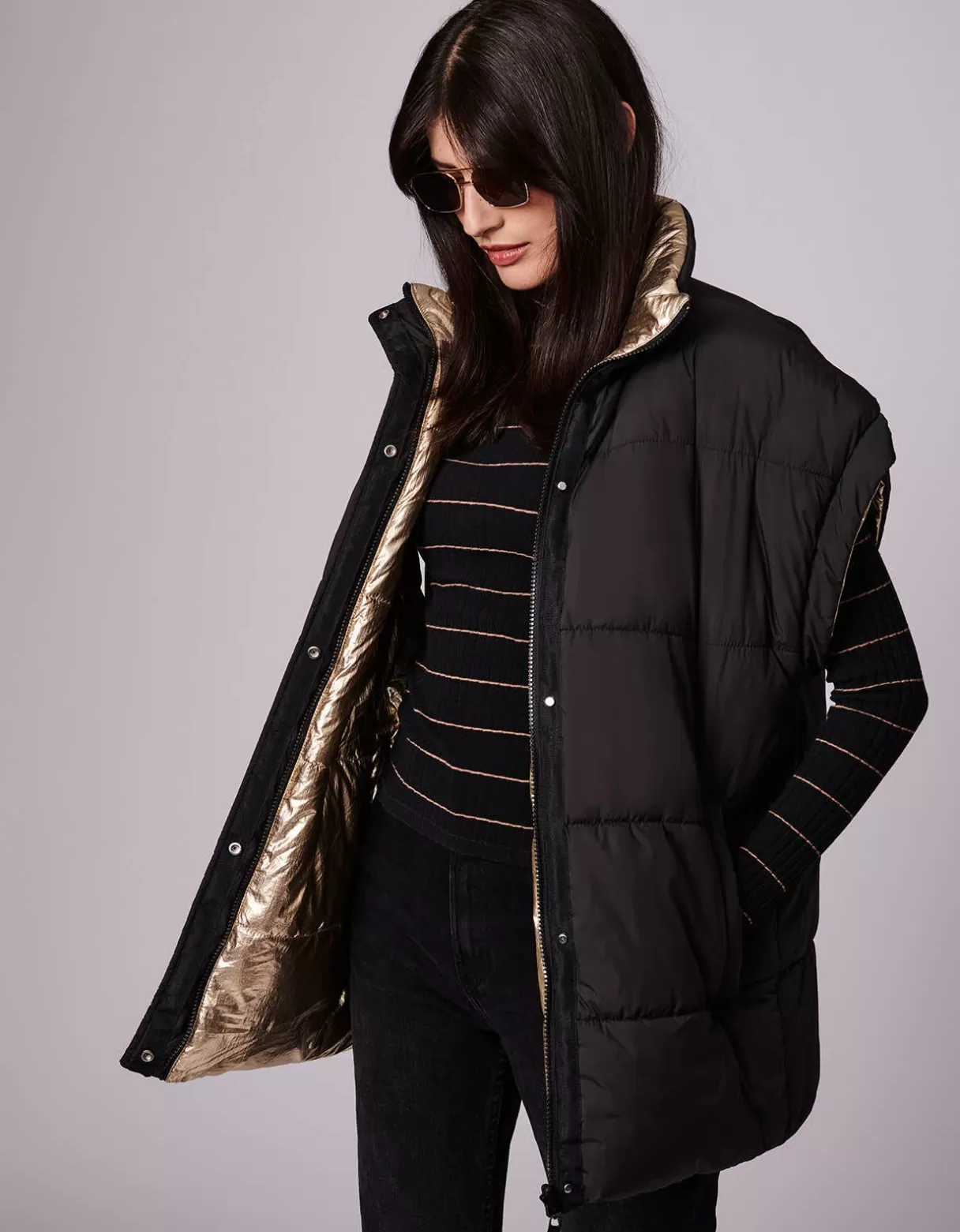 chalet_chic_reversible_puffer_vest_2.webp Women Bernardo Fashions Vests>Chalet Chic Reversible Puffer Vest