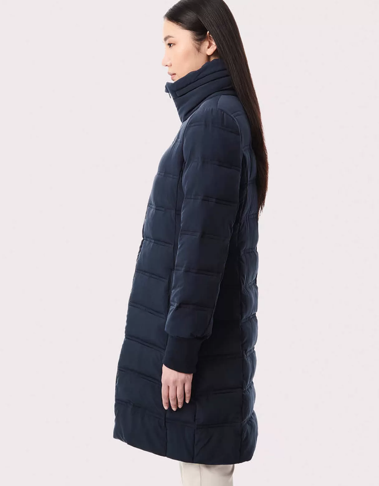 city_stretch_puffer_walker_3.webp Women Bernardo Fashions Walkers>City Stretch Puffer Walker