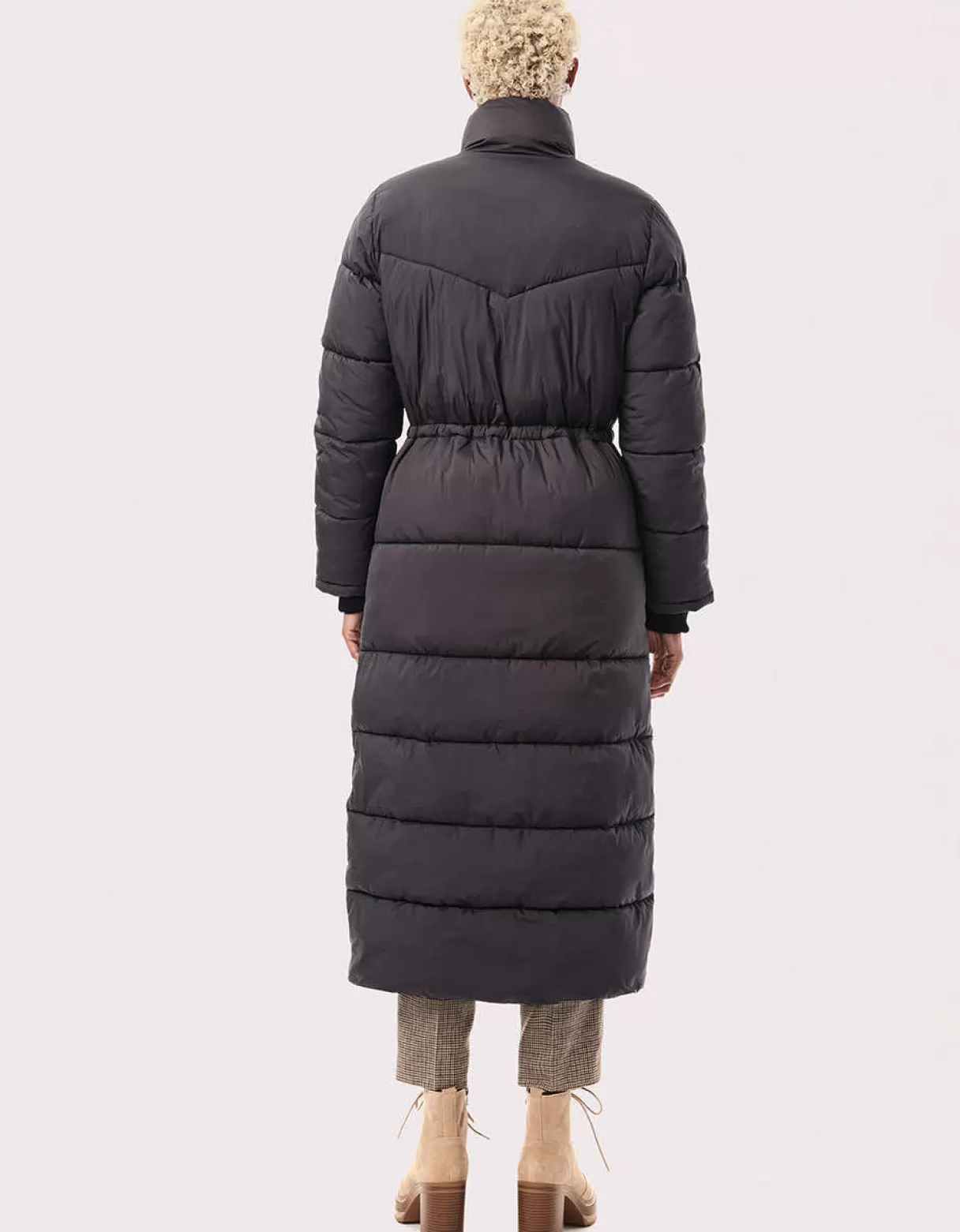great_outdoors_long_puffer_coat_3.webp Women Bernardo Fashions Long Coats>Great Outdoors Long Puffer Coat
